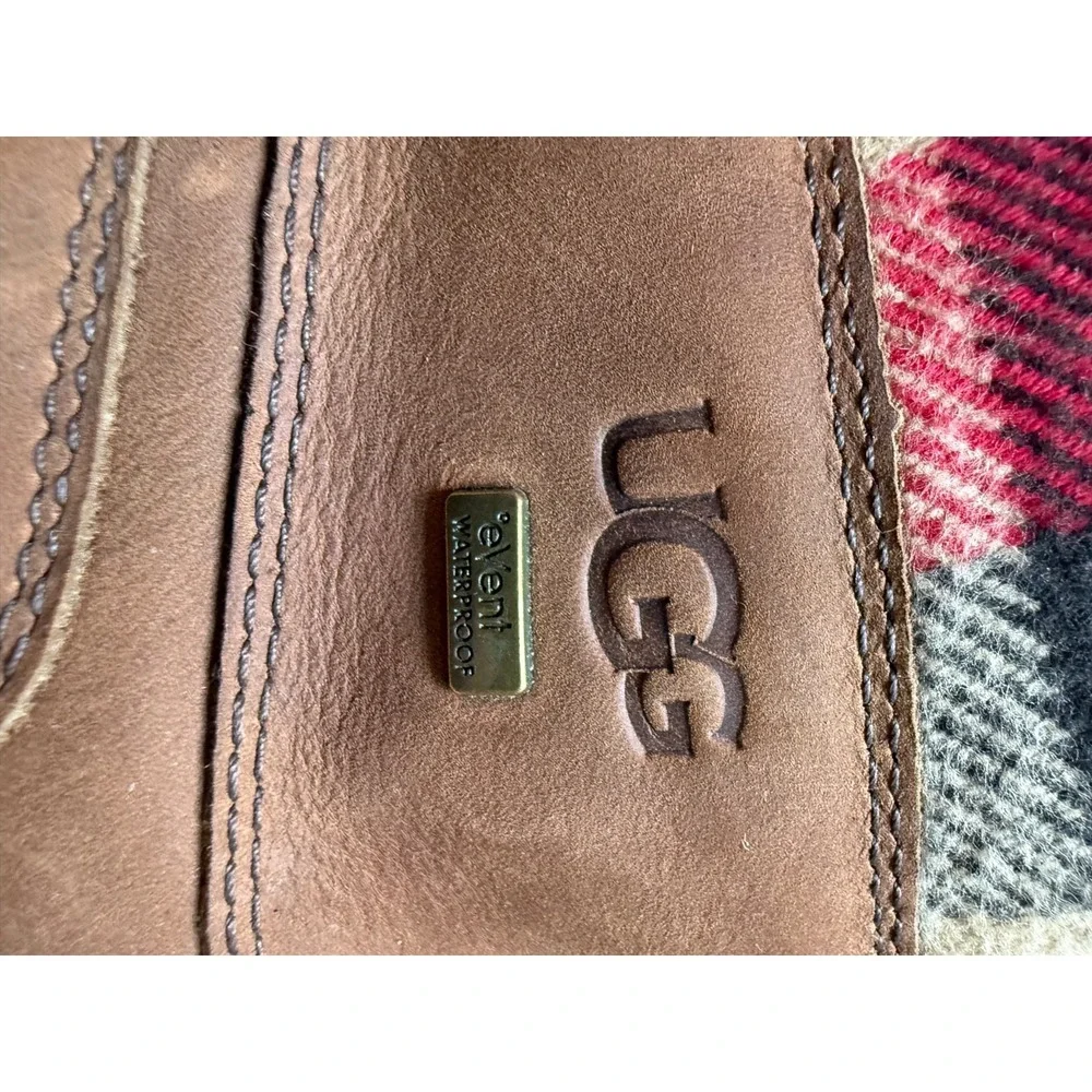 Ugg Adirondack II Boots Plaid Sherpa Lined Waterproof | Brown | Womens Size 10